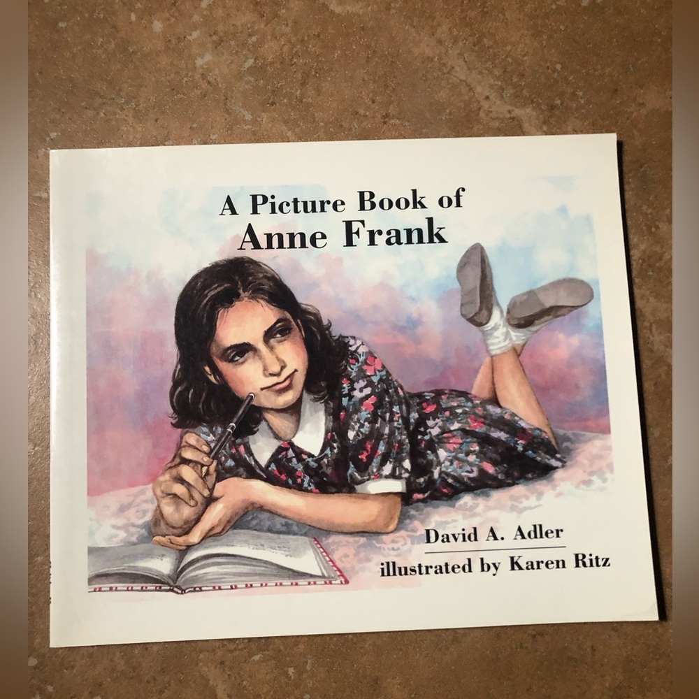 Anne Frank Illustrated Picture Book